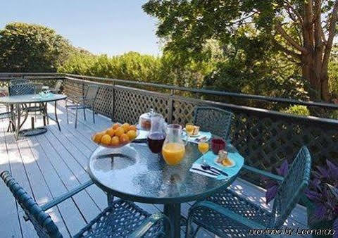 The Carriage House Newport 2* Middletown